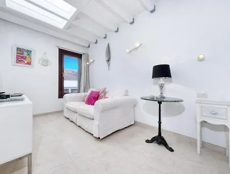 Ocra Apartman *